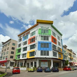 Townhouse Oak Holmes Johor Jaya Hotel